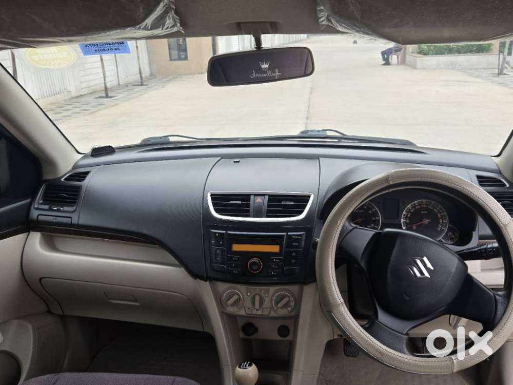 Maruti Suzuki Swift Dzire Vxi, 2014, Petrol