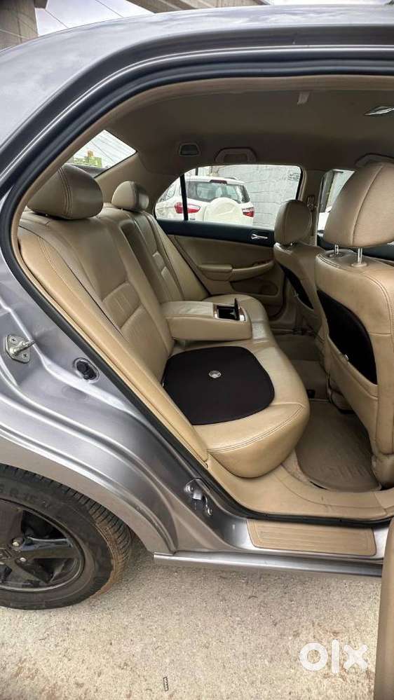 Honda Accord 2.4 Manual, 2004, Petrol