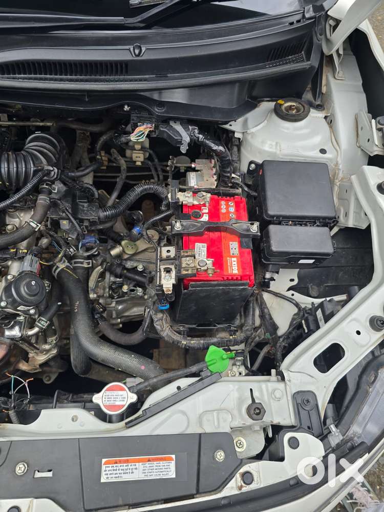Maruti Suzuki Dzire Vxi Ags, 2024, Diesel