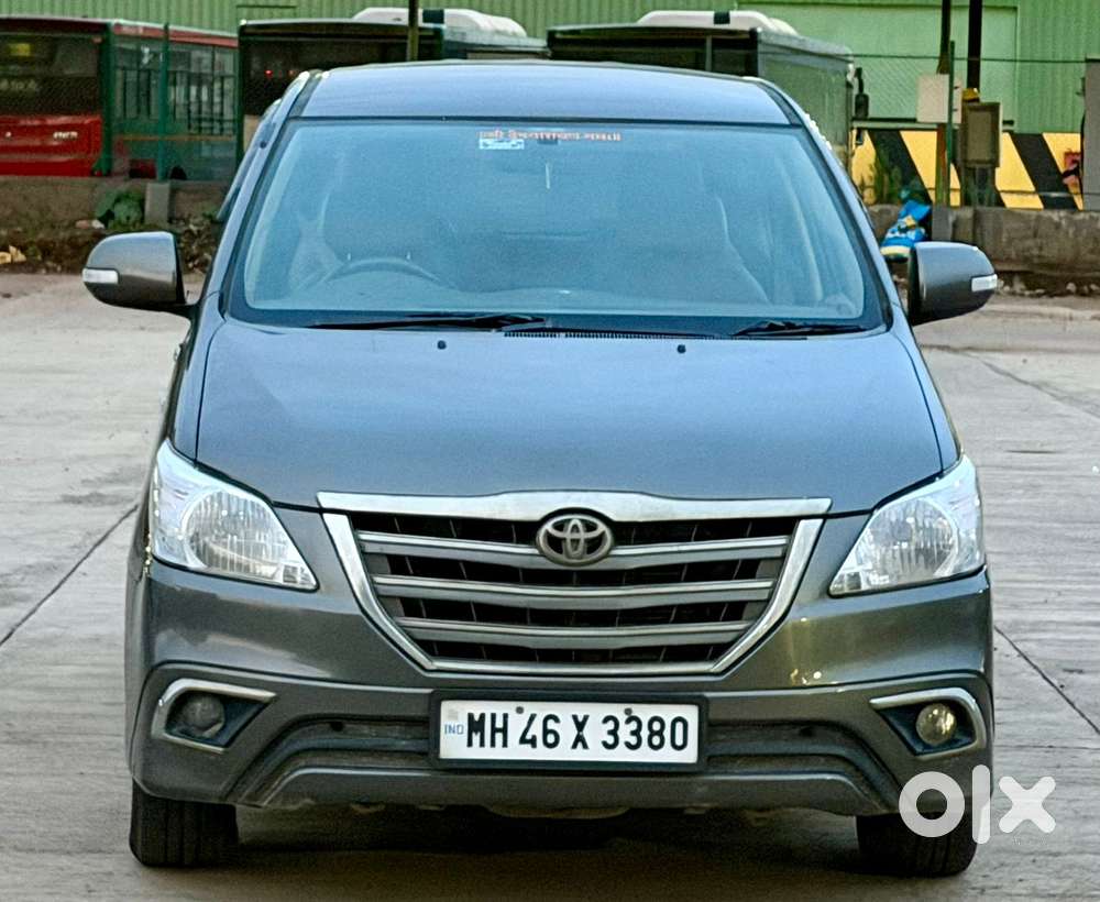 Toyota Innova 2.5 G (Diesel) 7 Seater BS IV, 2013, Diesel
