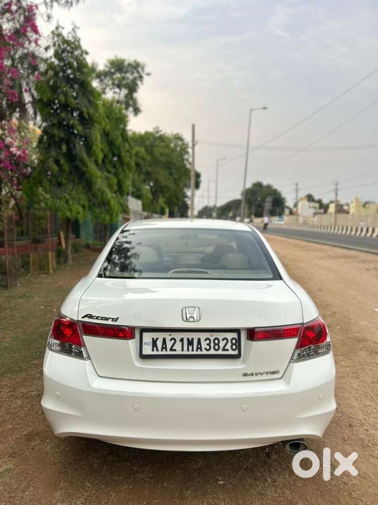 Honda Accord 2010 Petrol Well Maintained