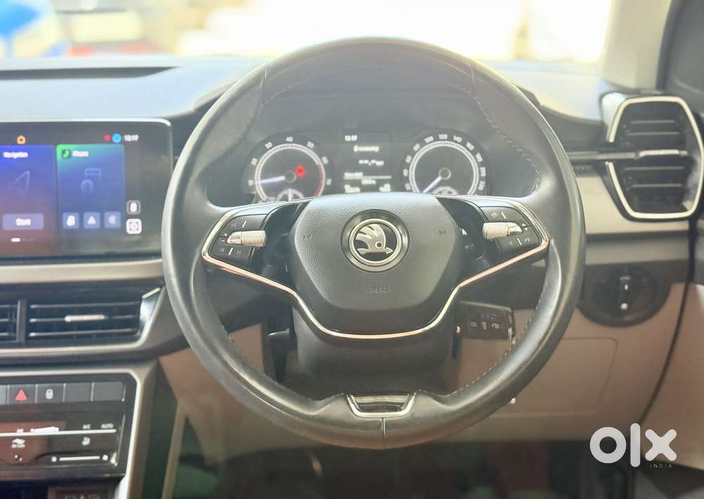 Skoda Kushaq 1.0 Tsi Ambition, 2021, Petrol