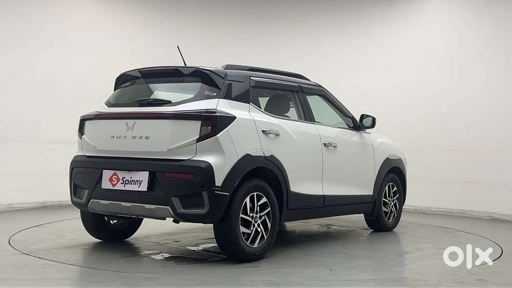 Mahindra Xuv 3xo Ax5l 1.2 Petrol At, 2024, Petrol