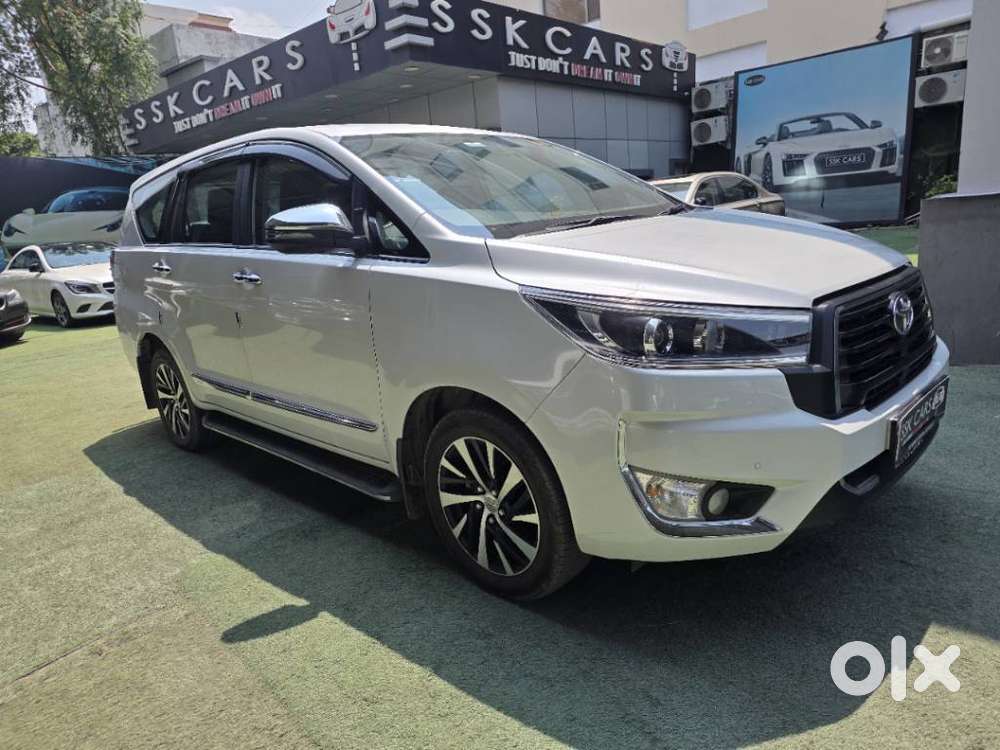 Toyota Innova Crysta Zx 2.4 Diesel 7 Seater, 2025, Diesel