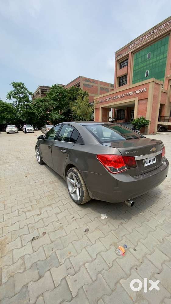 Chevrolet Cruze 2013 107000 Km Driven