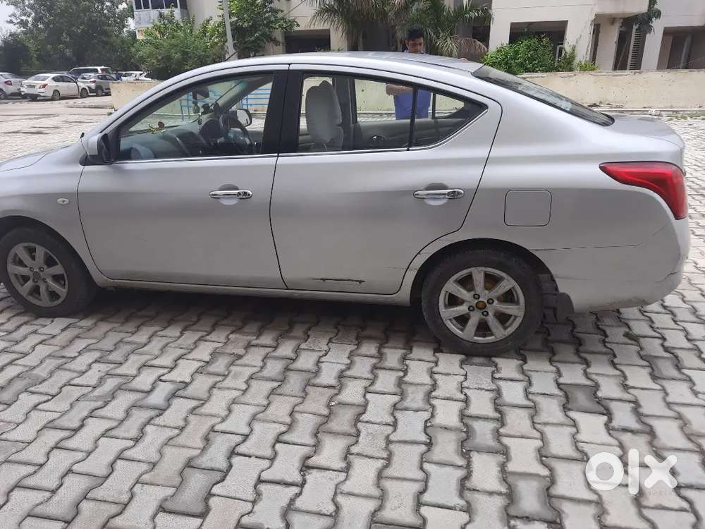 Nissan Sunny 2014 Petrol