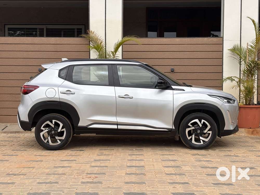 Nissan Magnite 1.0 Xv, 2024, Petrol