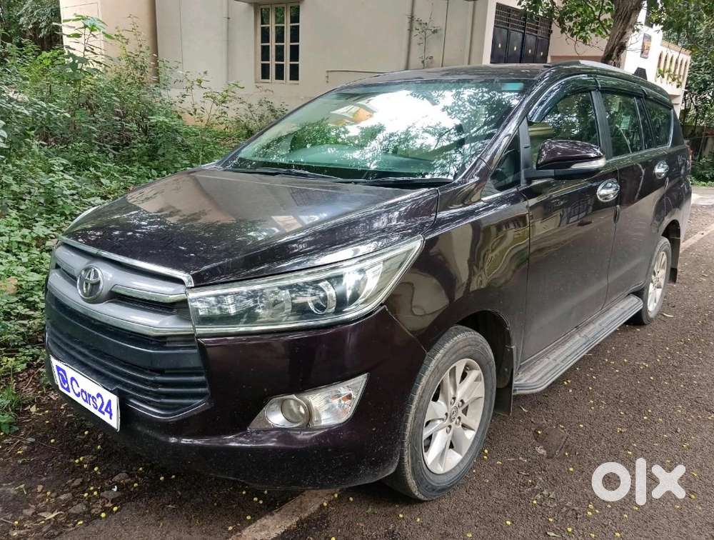Toyota Innova Crysta 2017