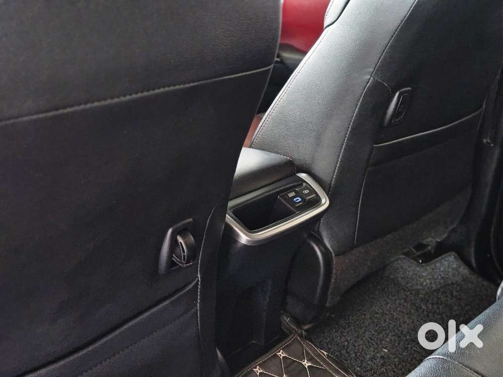 Toyota Fortuner Legender 4x2 At 2.8, 2025, Diesel