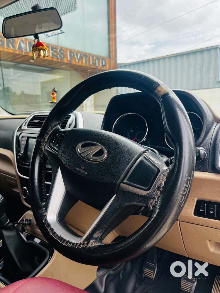 Mahindra Tuv 300 T10, 2019, Diesel