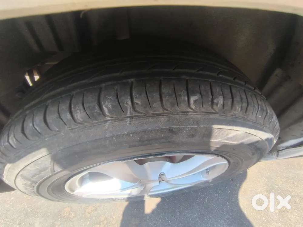 Maruti Suzuki Dzire 2012