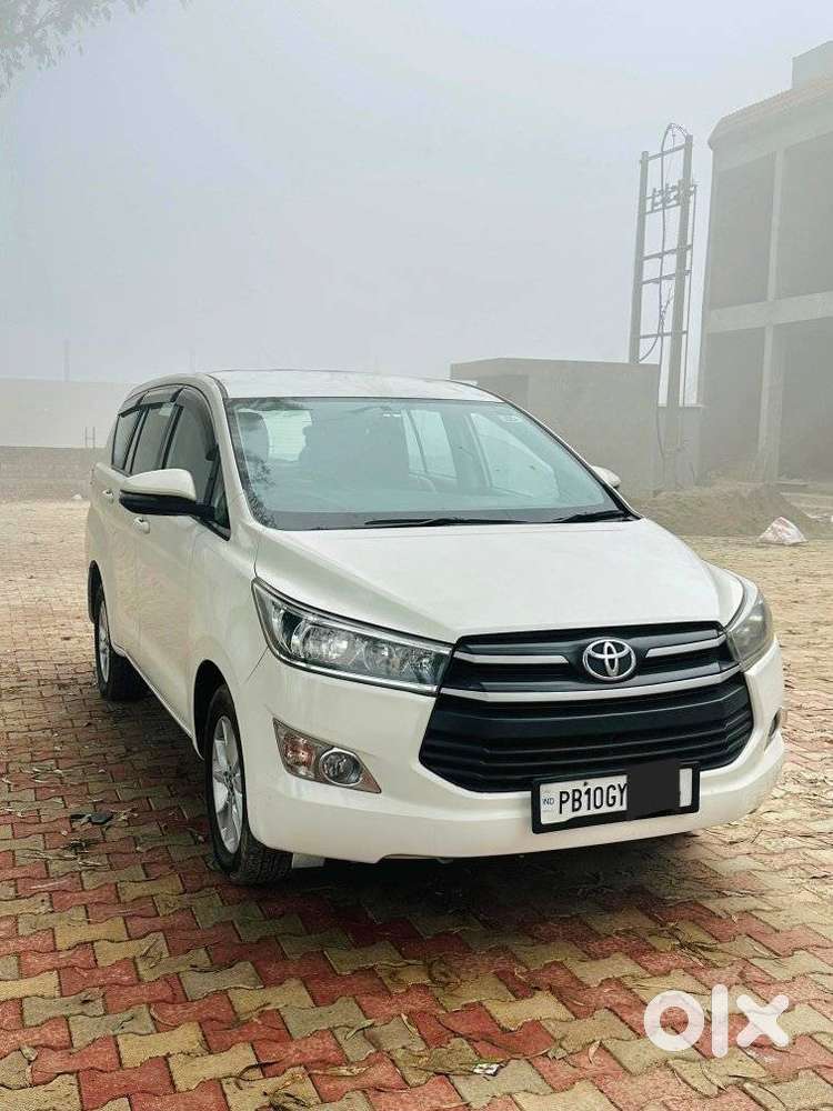 Toyota Innova Crysta 2.4 G Mt, 2020, Diesel