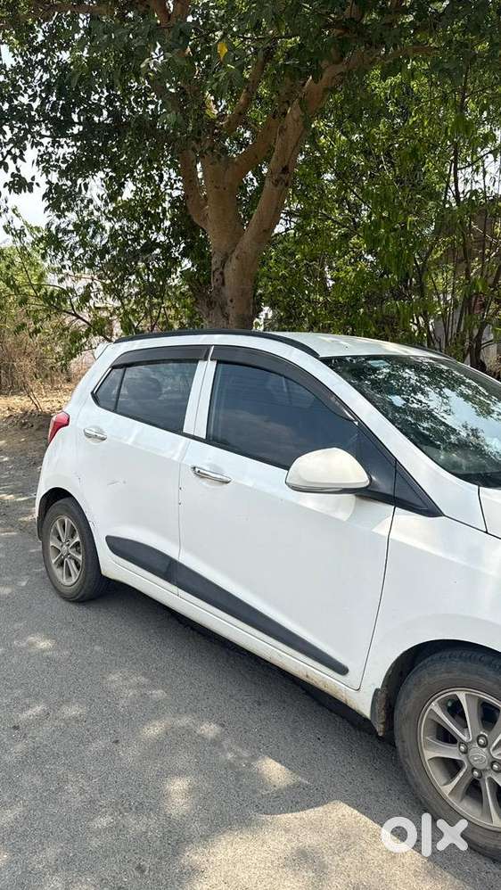 Hyundai Grand I10 2016 Diesel Well Maintained