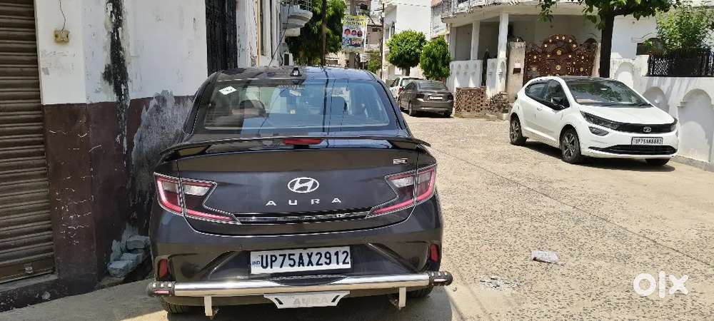 Hyundai Aura 2025 Cng & Hybrids Well Maintained