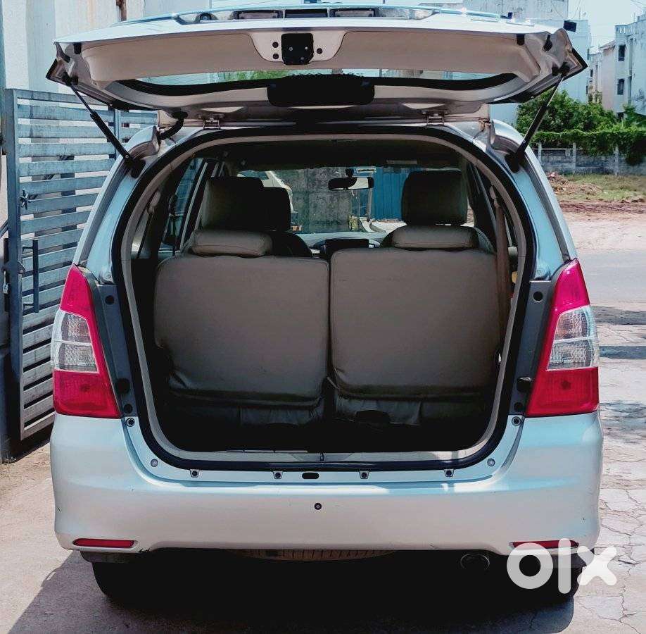 Toyota Innova 2.5 V 7 Str, 2013, Diesel