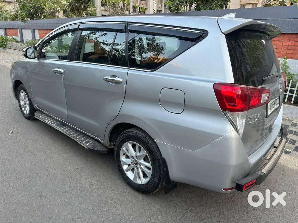 Toyota Innova Crysta 2.4 G Mt, 2017, Diesel