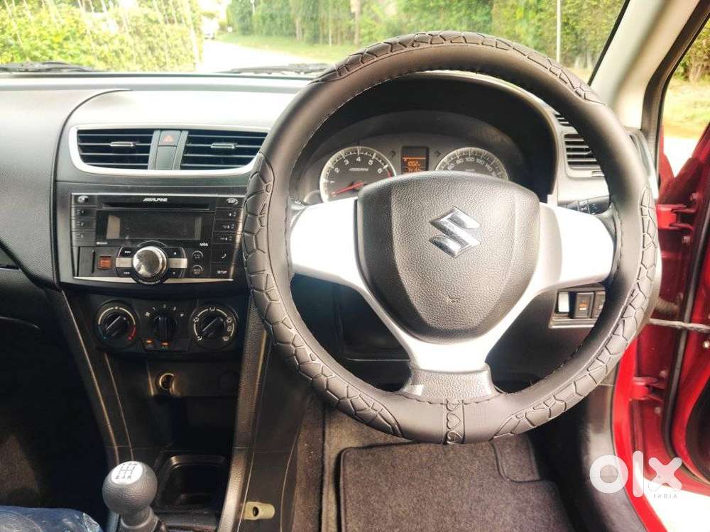 Maruti Suzuki Swift Vxi 1.2 Abs Bs-iv, 2014, Petrol