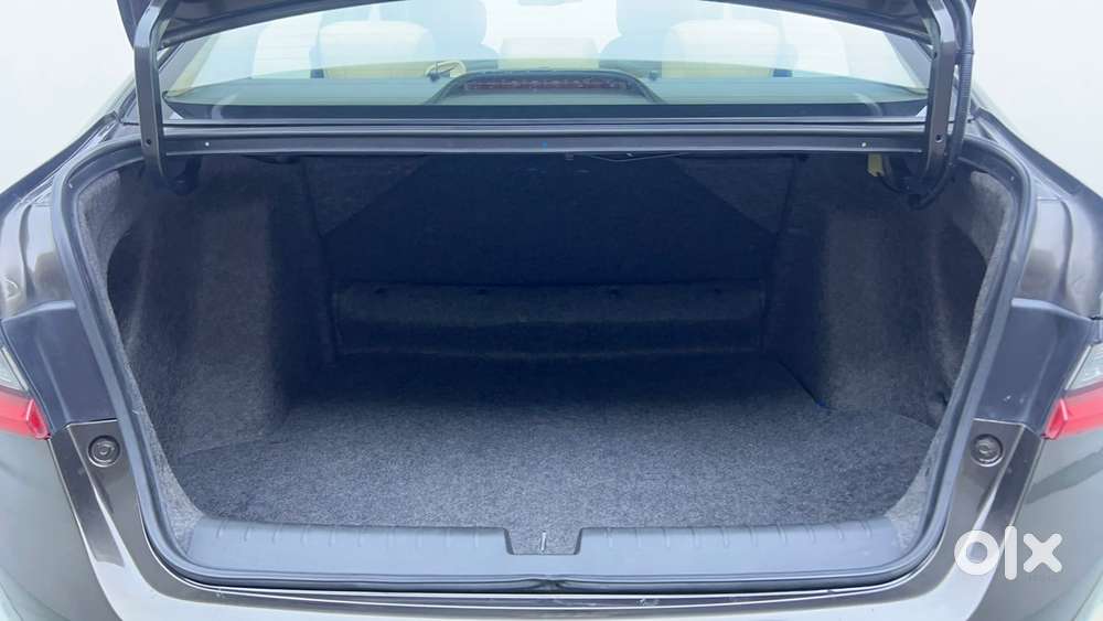 Honda City 1.5 Zx Cvt I-vtec, 2021, Petrol