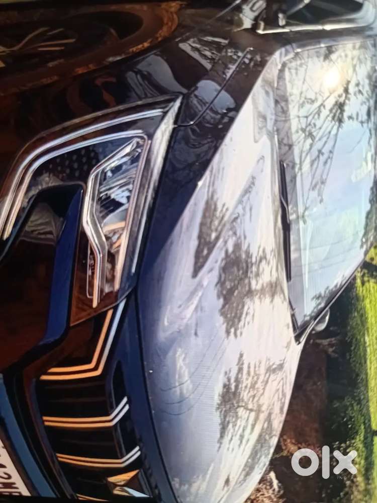 Mahindra Xuv700 2023 Diesel 39900 Km Driven