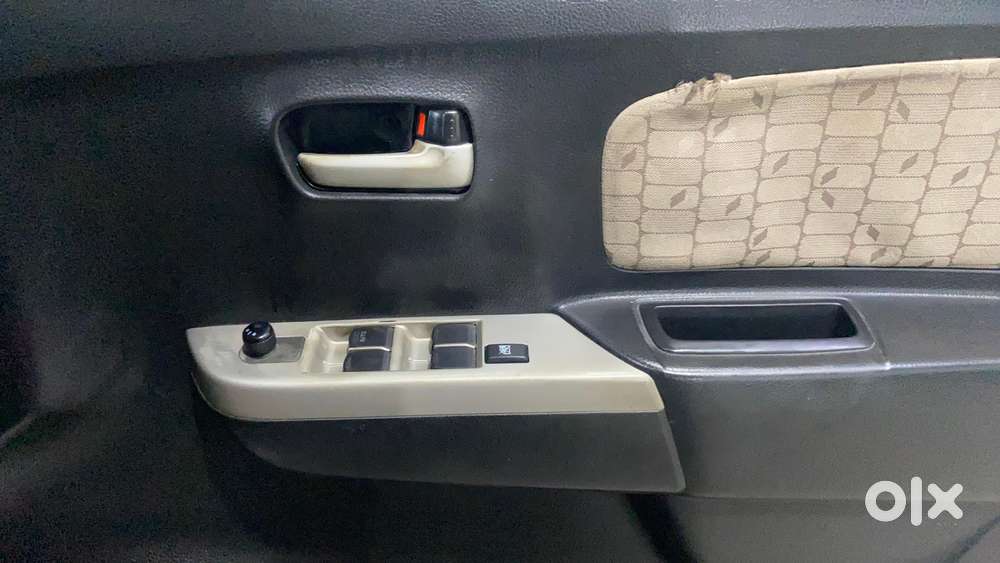 Maruti Suzuki Wagon R 1.0 Vxi Amt, 2015, Petrol