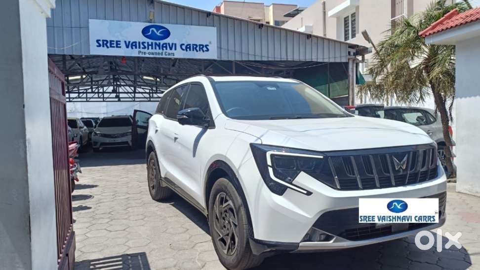 Mahindra Xuv700 2.2 Ax 7 Diesel At Str, 2025, Diesel