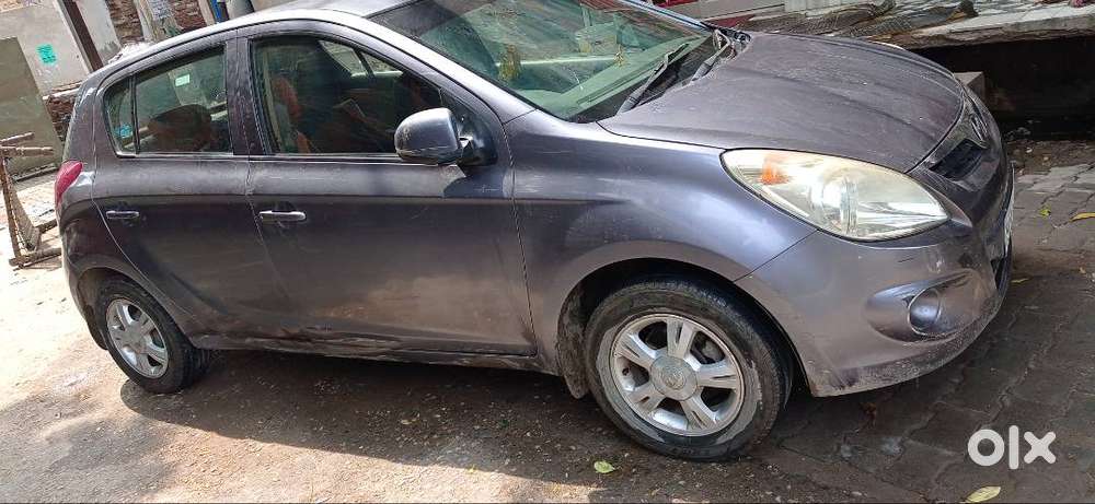 1st Owner Without Any Accident History