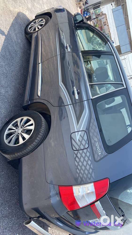 Toyota Innova Top Model - Fully Maintained