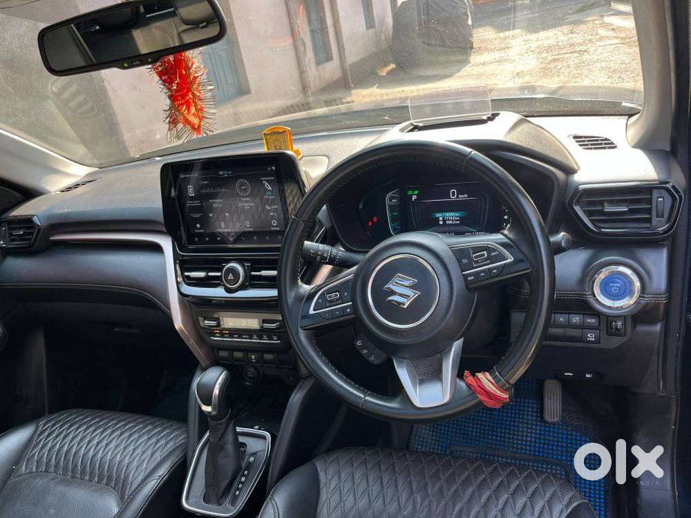 Maruti Suzuki Grand Vitara 1.5 Alpha Plus Intelligent Hybrid Ecvt, 2..