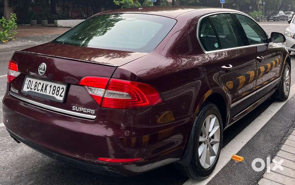 Skoda Superb Elegance 1.8 Tsi At, 2015, Petrol