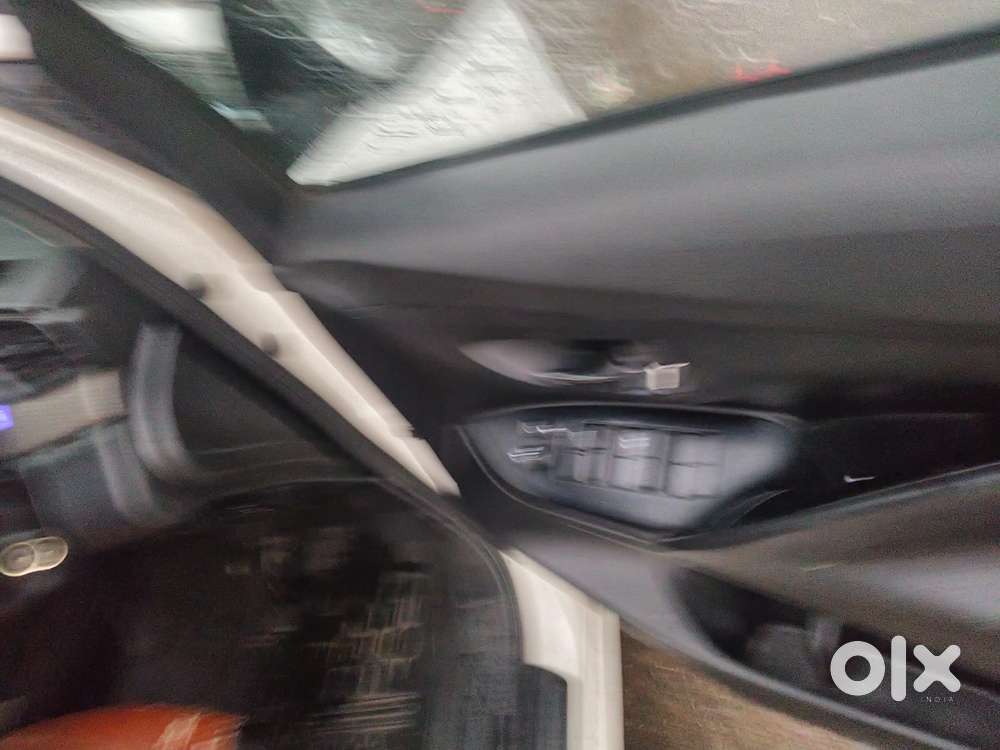 Toyota Innova Crysta 2.4 Gx Mt, 2019, Diesel