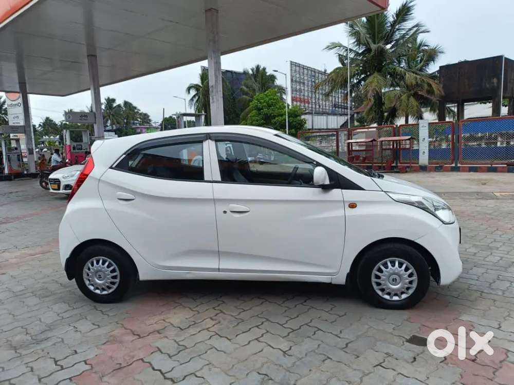 Hyundai Eon Era 2012 Petrol Manual