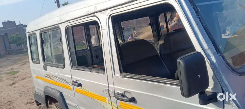 Force Cruiser 14 Seater Diesel Gadi