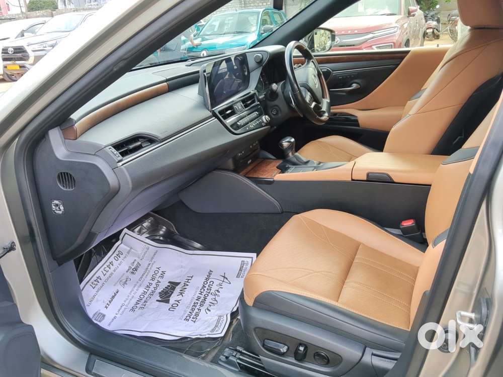 Lexus Es 300h, 2022, Petrol