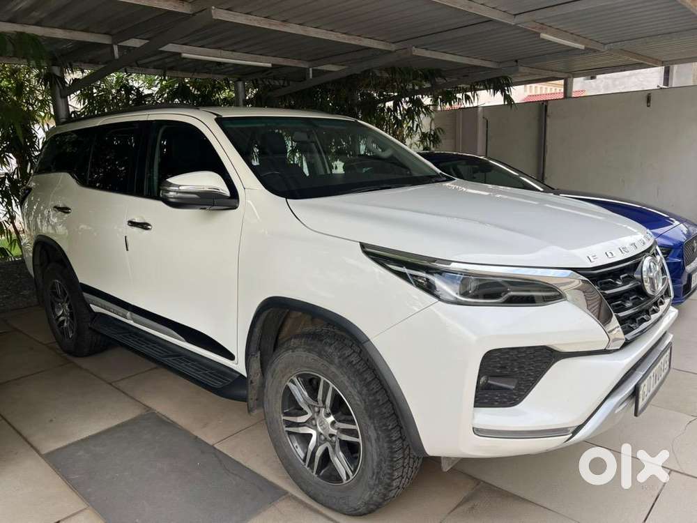 Toyota Fortuner 2024 Diesel 15400 Km Driven