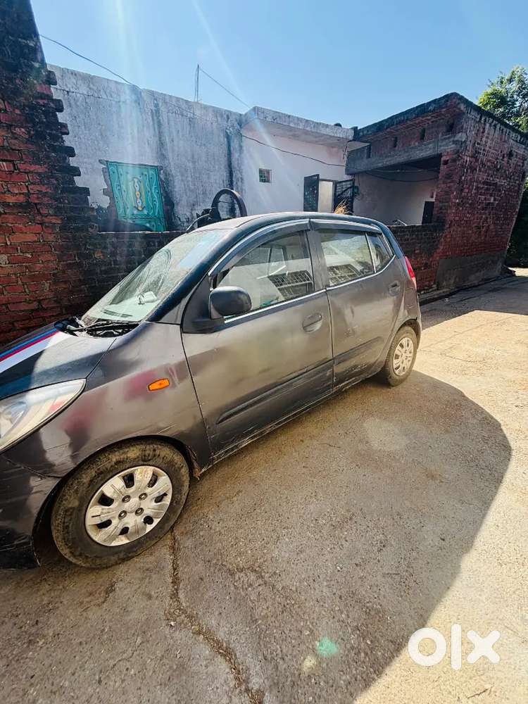 Hyundai I10 2012 Cng & Petrol Good Condition