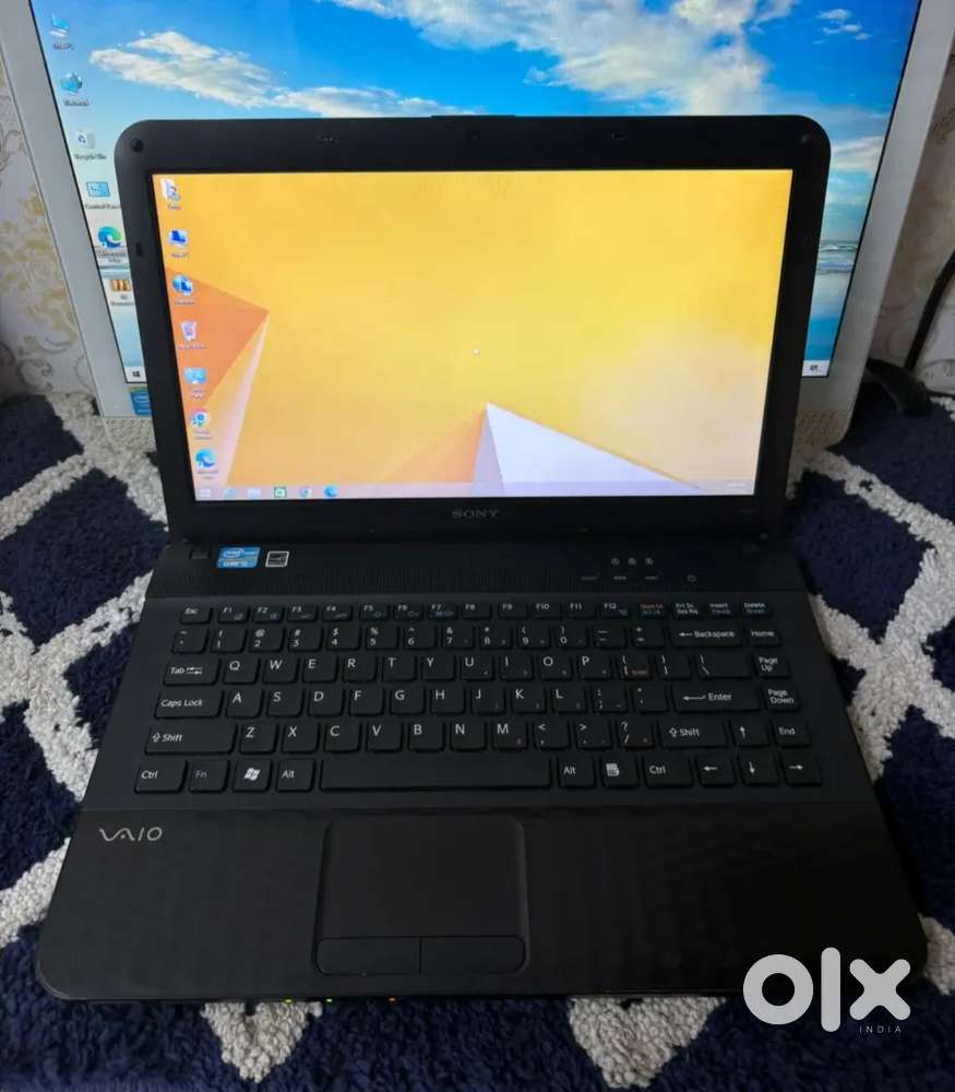 Sony Vaio 14 inch laptop Intel core i5 processor