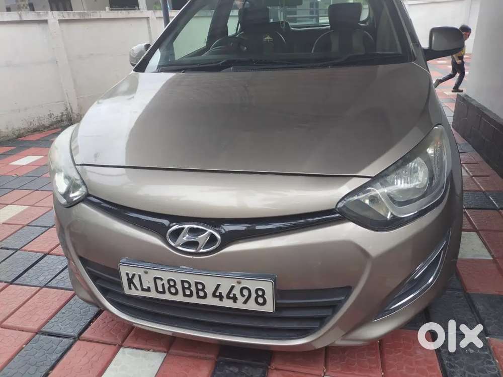 Hyundai I20 2013 Petrol 72000 Km Driven