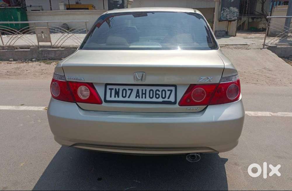 Back Boot Space Rusting Condition