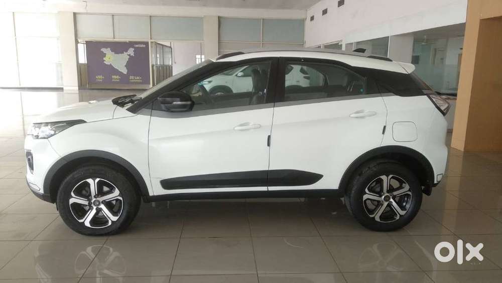 Tata Nexon 1.2 Revotron Xz Plus, 2021, Petrol