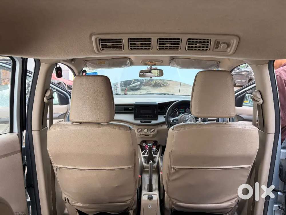 Maruti Suzuki Ertiga 2023 Vxi Cng
