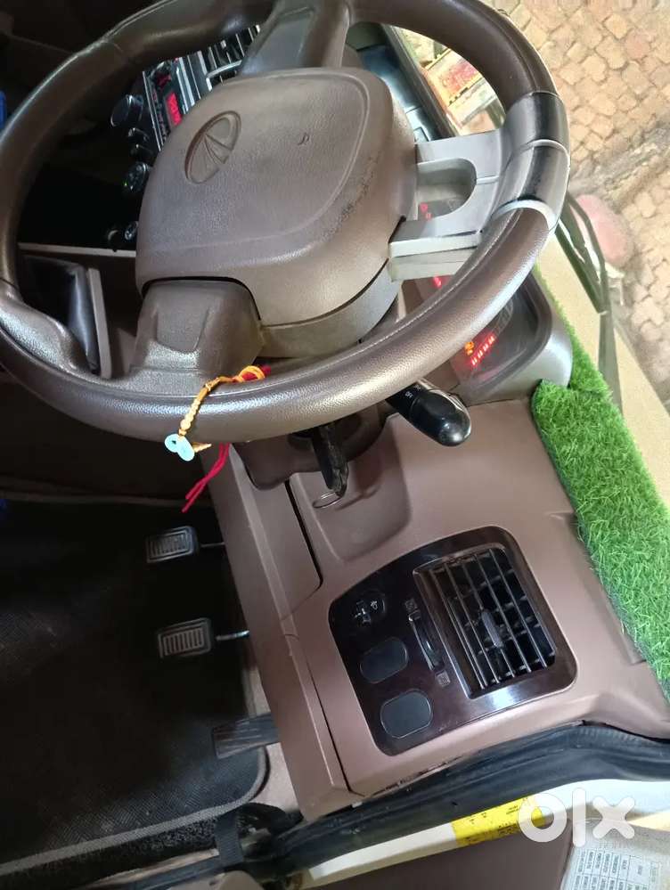 Bolero Power Plus Slx 2017 November Ka Modal 2nd Owner A1 Condition