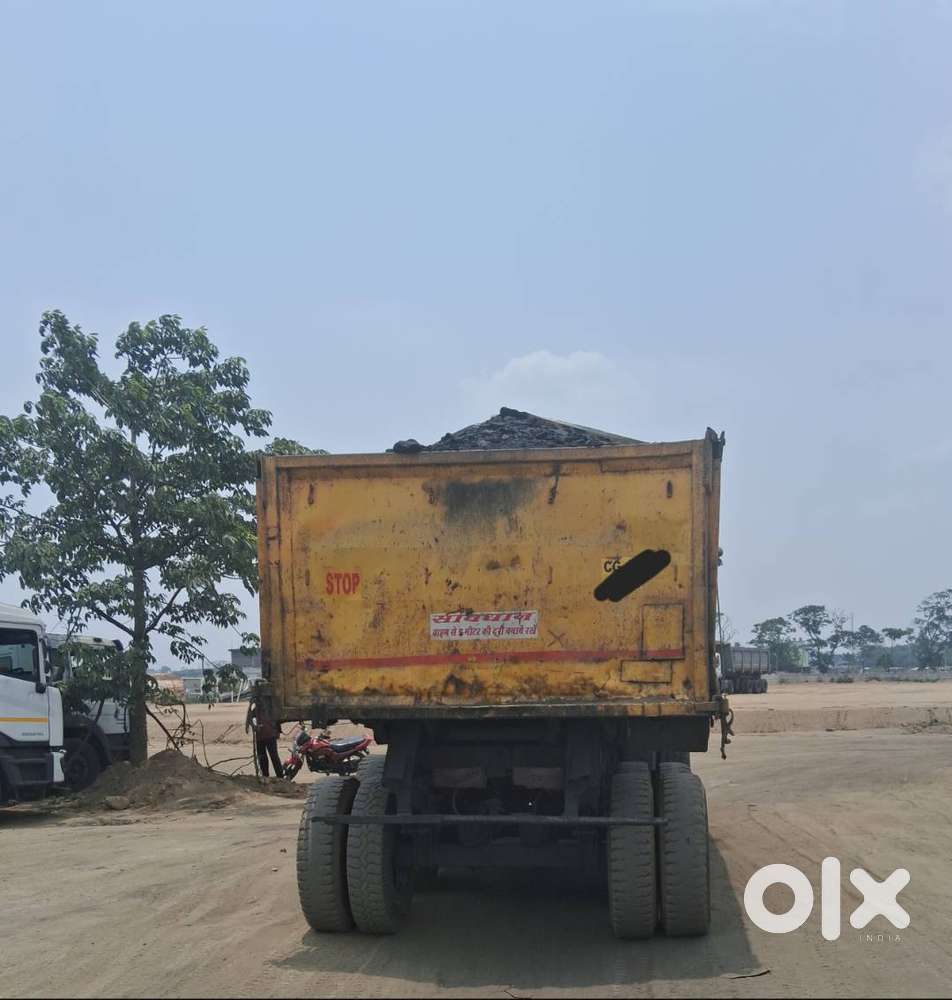 Brand - Tata,Model - 4018,Age - 9 Year,Type - Tip Trailer