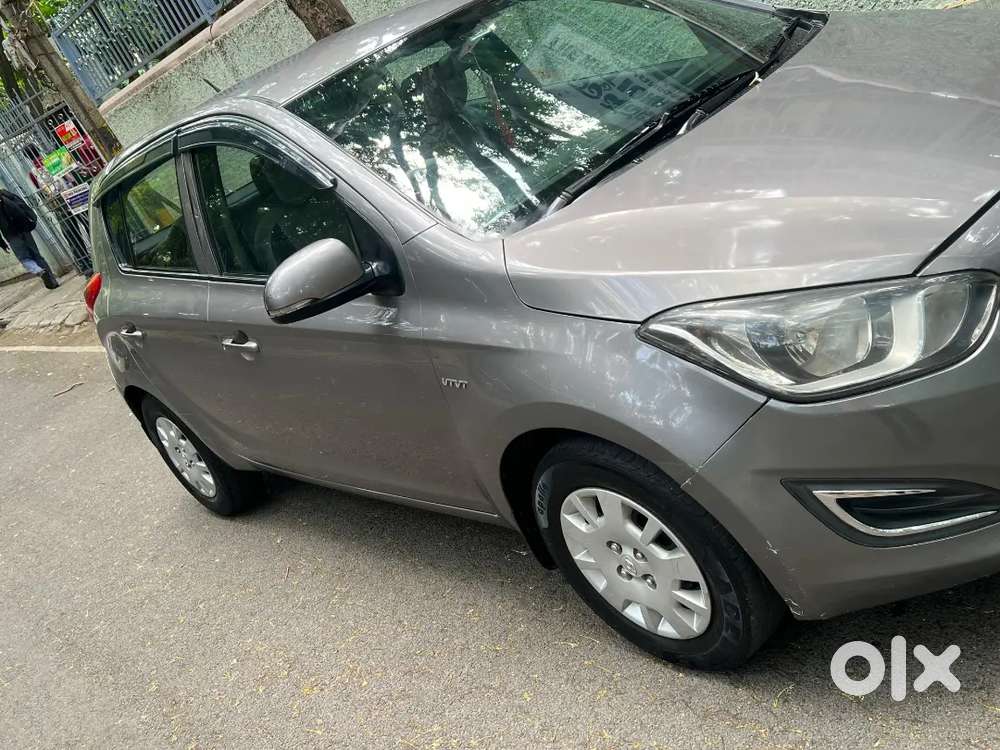 Hyundai I20 Magna Petrol 2013