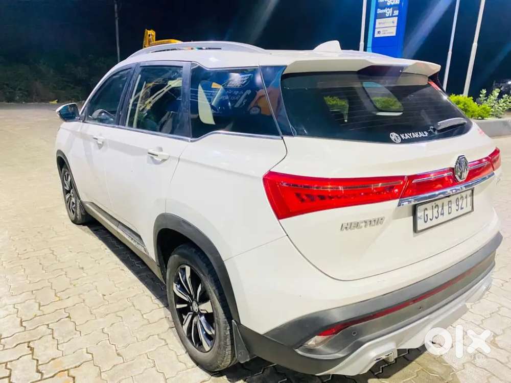 Mg Hector Top Model With Sunroof