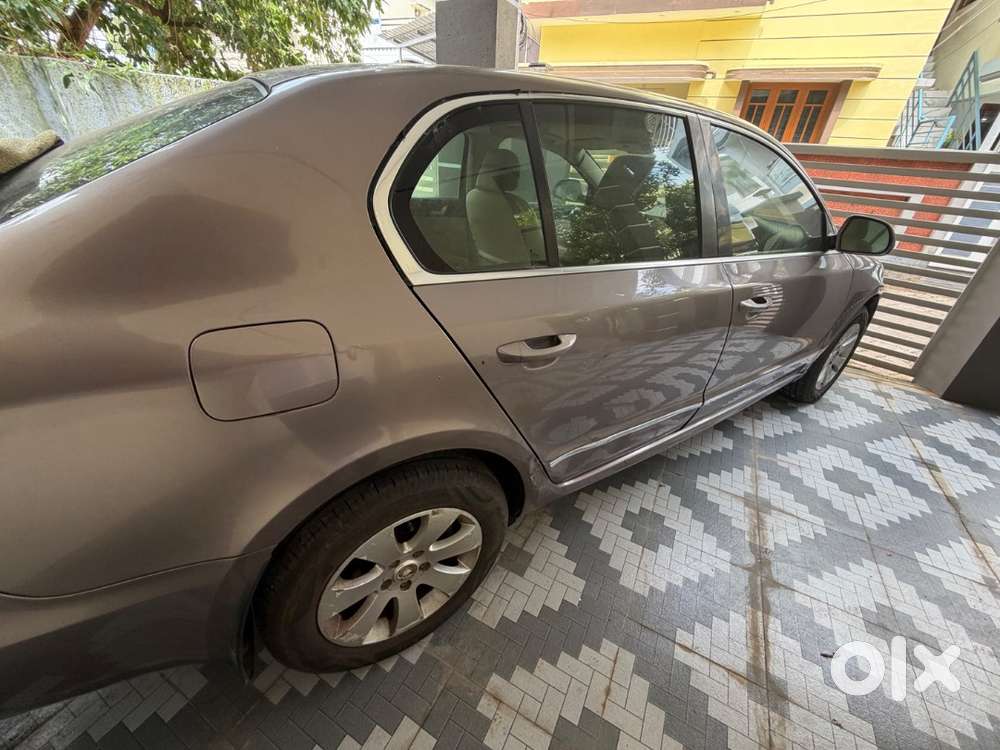 Skoda Superb 2011 Diesel Well Maintained