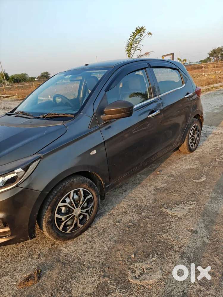 Tata Tiago 1.2 Revotron Petrol 2020