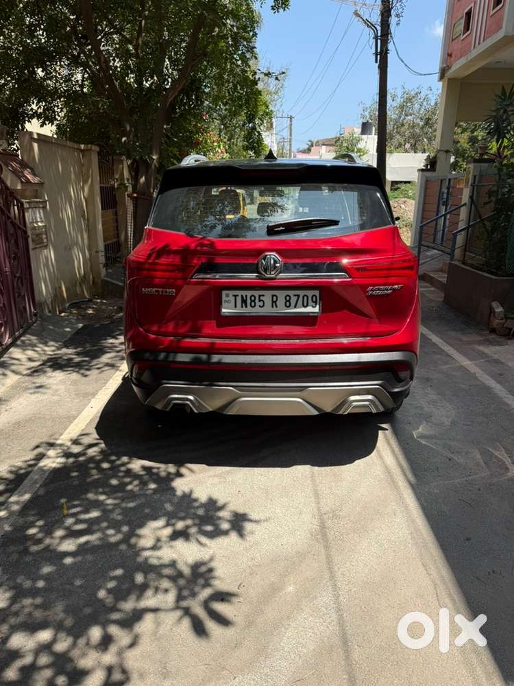 2022 Diesel Top Variant Dual Tone, Bs6