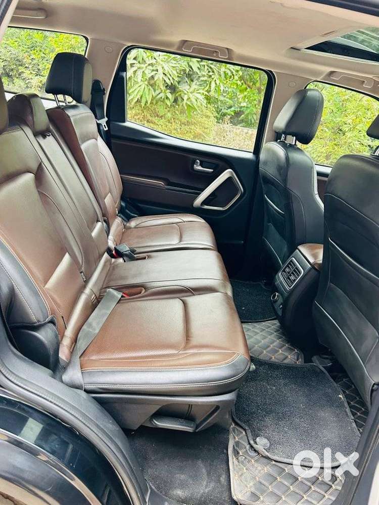 Mahindra Scorpio-n 2.0 Z8 L Petrol Mt 7 Str, 2022, Petrol