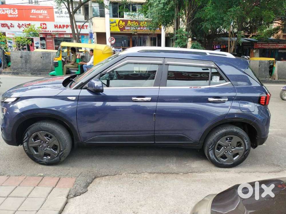 Hyundai Venue 1.0 S Turbo Imt, 2023, Petrol