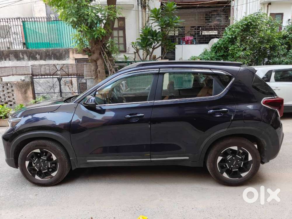 Kia Sonet Imperial Blue Color Htx 7dct